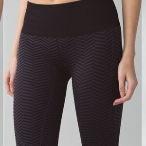 Lululemon In The Flow Crop Cropped Sides Leggings Heathered Naval Blue Sz 4